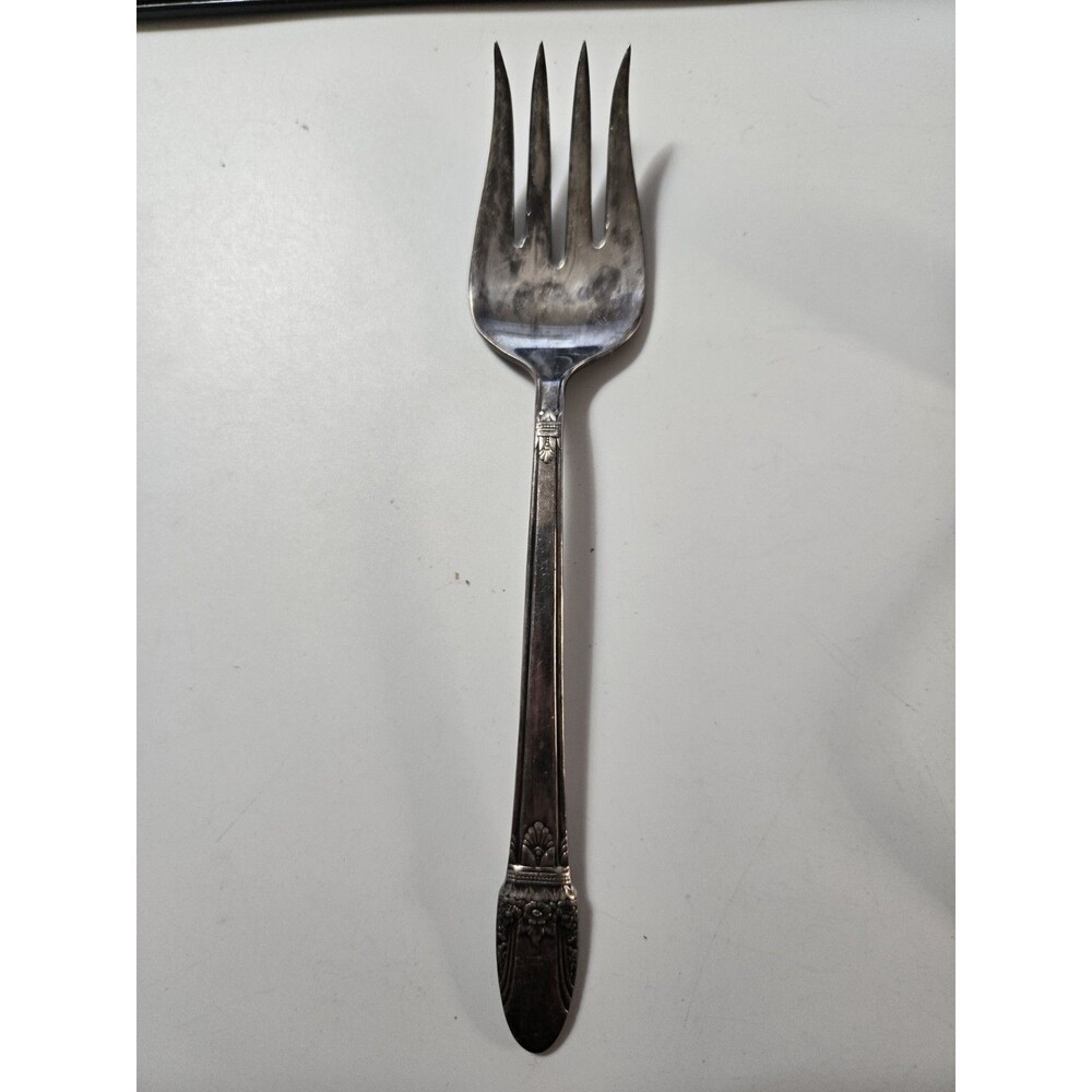 1847 Rogers Bros IS "FIRST LOVE" Silverplate Flatware Fork